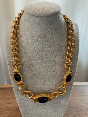 Monet Vintage 1980’s Gold Chunky Curb Chain Necklace Signed
